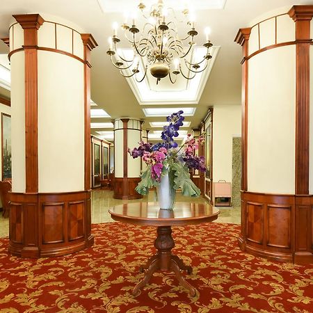 Hotel Belvedere 브러일라 외부 사진